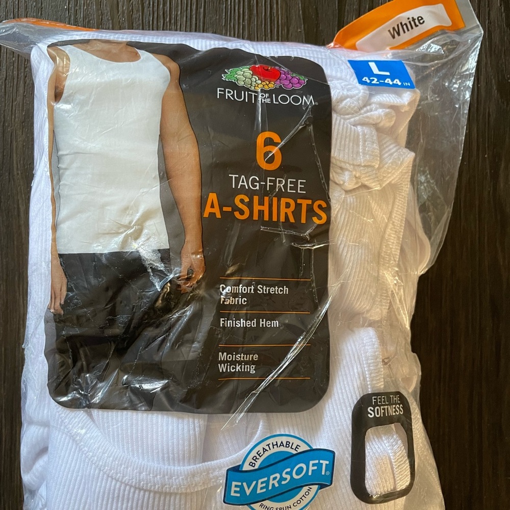 Mens Fruit of the Loom white tag free A-shirts (6-pack).  Sz Large